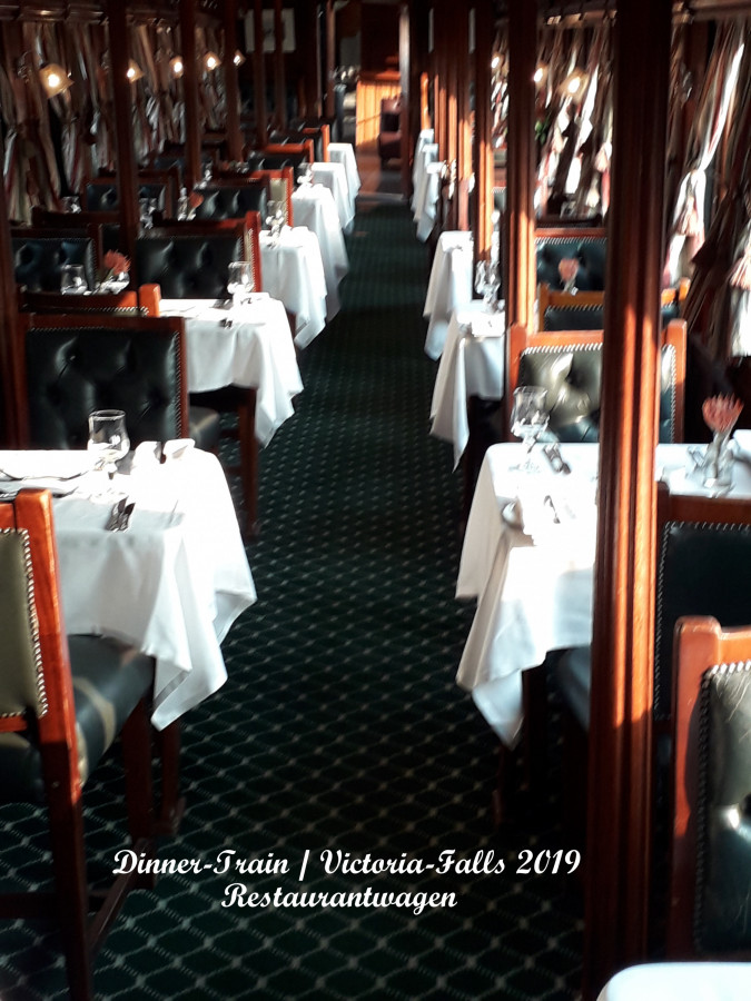 Dinner-Train at Victoria Falls